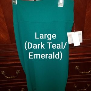 NWT Lularoe Cassie Skirt